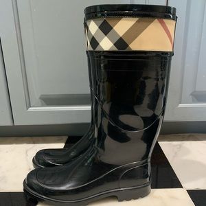 Burberry Crosshill Check Trim Rain Boots